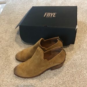 Women’s Frye ankle bootie